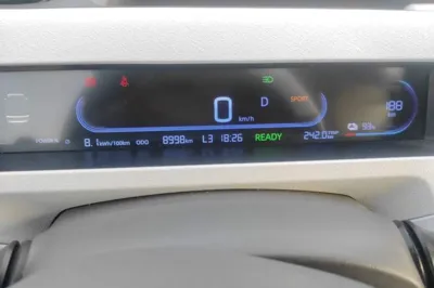 Geely Galaxy Panda 2024, 9000 км, за 5811 USD - фото 11