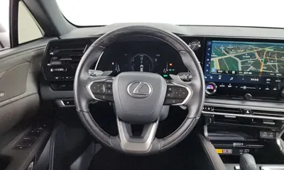 Lexus RX 2023, 39669 км, за 51459.31 USD - фото 13