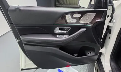 Mercedes-Benz GLE-Class 2021, 90075 км, за 38945.58 USD - фото 24