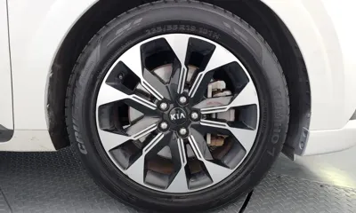 Kia Canival 2021, 109696 км, за 21854.29 USD
