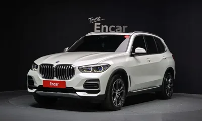 BMW X5 · 2022 год