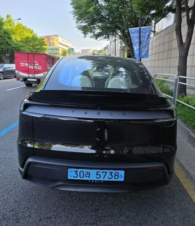 Tesla Model Y 2026, 13 км, за 48837.64 USD