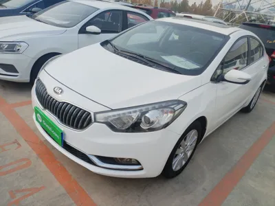 Kia K3 · 2015 год