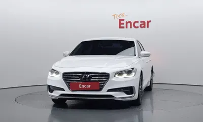 Hyundai Grandeur 2018, 101208 км, за 10944.63 USD