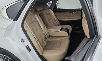 Hyundai Grandeur 2018, 101208 км, за 10944.63 USD - фото 11