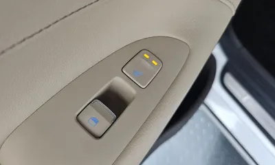 Hyundai Grandeur 2018, 101208 км, за 10944.63 USD - фото 18