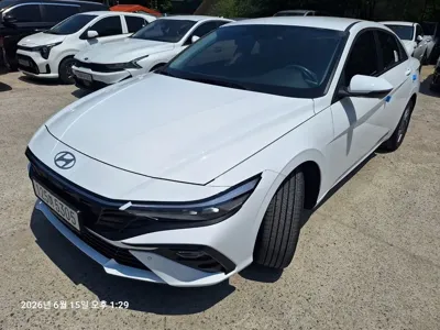 Hyundai Avante · 2026 год