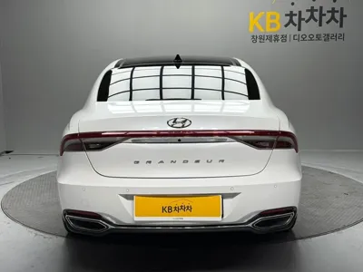 Hyundai Grandeur 2022, 58094 км, за 17842.02 USD