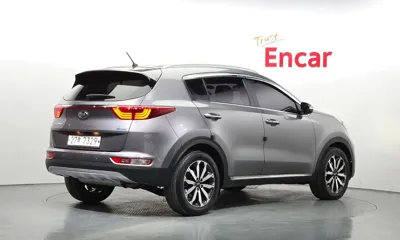 Kia Sportage 2017, 140488 км, за 6210.77 USD