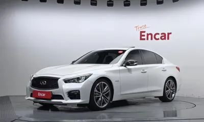 Infiniti Q50 · 2015 год
