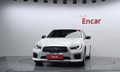 Infiniti Q50 2015, 80837 км, за 8125.85 USD