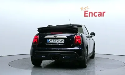 MINI Cooper Convertible 2024, 5424 км, за 23646.86 USD