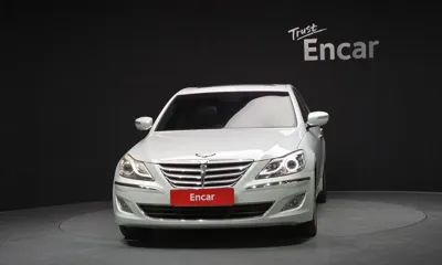 Hyundai Genesis 2012, 180234 км, за 3164.85 USD