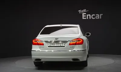 Hyundai Genesis 2012, 180234 км, за 3164.85 USD