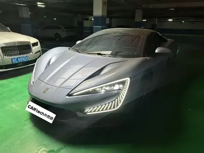 Yangwang Yangwang U9 · 2024 год