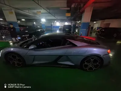 Yangwang Yangwang U9 2024, 1000 км, за 214533.8 USD