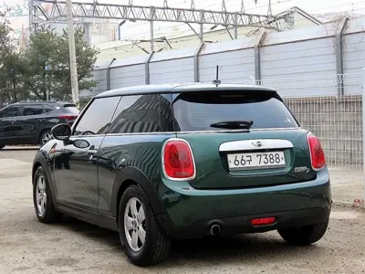 MINI Cooper 2015, 136965 км, за 2578 USD