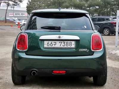 MINI Cooper 2015, 136965 км, за 2578 USD