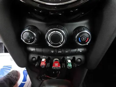 MINI Cooper 2015, 136965 км, за 2578 USD - фото 12