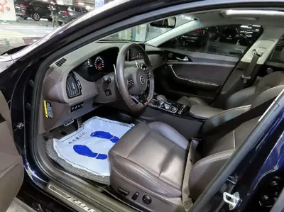 Kia Stinger 2018, 69553 км, за 10416.94 USD - фото 6