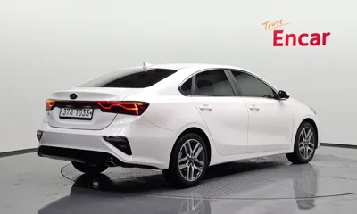 Kia K3 2019, 100888 км, за 65140.1 USD