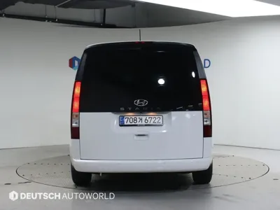 Hyundai Staria 2025, 39280 км, за 22133.22 USD