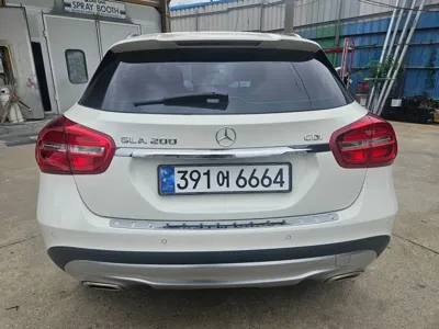 Mercedes-Benz GLA-Class 2015, 74500 км, за 5901.27 USD