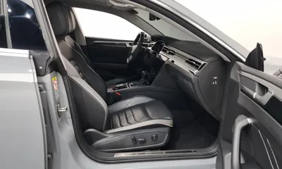 Volkswagen Arteon 2022, 82143 км, за 17218.53 USD - фото 11