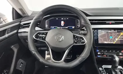 Volkswagen Arteon 2022, 82143 км, за 17218.53 USD - фото 13