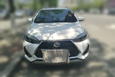 Toyota YARiS L Zhi Xuan 2022, 10500 км, за 12447 USD