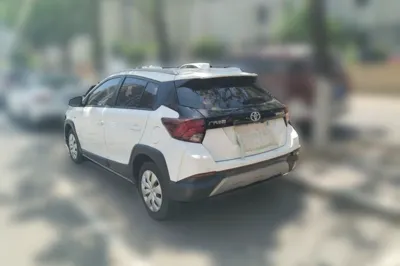 Toyota YARiS L Zhi Xuan 2022, 10500 км, за 12447 USD