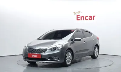 Kia K3 · 2015 год