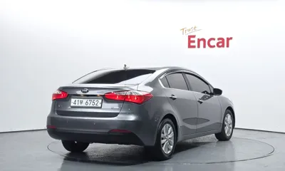 Kia K3 2015, 143355 км, за 2847.68 USD