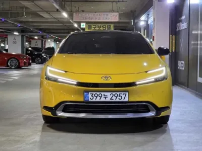 Toyota Prius · 2026 год