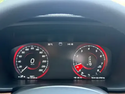 Volvo S90 2019, 55000 км, за 18123.13 USD - фото 14