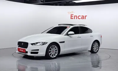 Jaguar XE · 2016 год