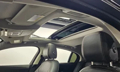 Jaguar XE 2016, 142856 км, за 4294.68 USD - фото 20
