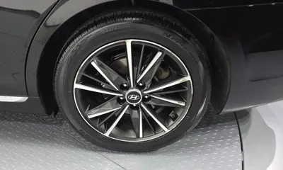 Hyundai Grandeur 2020, 140095 км, за 10708.63 USD - фото 21