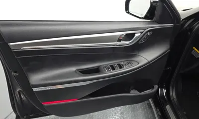 Hyundai Grandeur 2020, 140095 км, за 10708.63 USD - фото 24