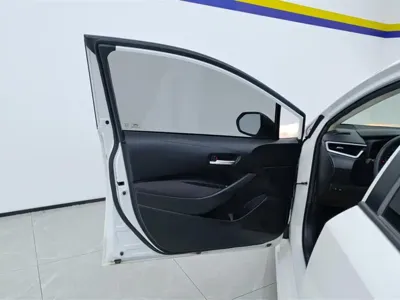 Toyota Corolla 2020, 39800 км, за 7747.16 USD - фото 7