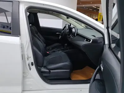 Toyota Corolla 2020, 39800 км, за 7747.16 USD - фото 8