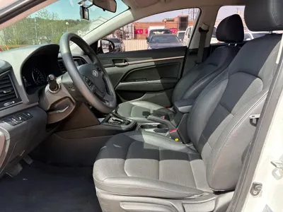 Hyundai Avante 2018, 153387 км, за 4755.7 USD - фото 14