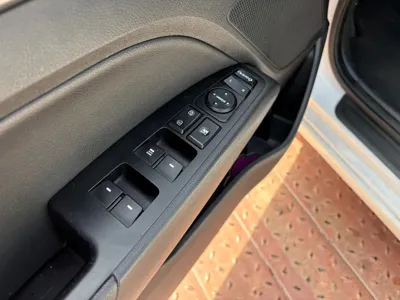 Hyundai Avante 2018, 153387 км, за 4755.7 USD - фото 15