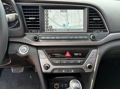 Hyundai Avante 2018, 153387 км, за 4755.7 USD - фото 17