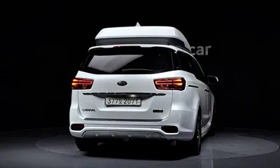 Kia Canival 2019, 143383 км, за 12677.35 USD