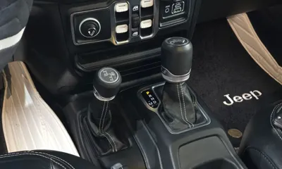 Jeep Wrangler 2019, 57407 км, за 27086.07 USD - фото 9