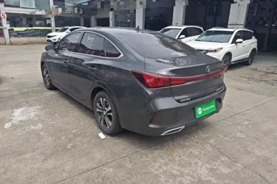 Changan Eado 2023, 24000 км, за 8993 USD