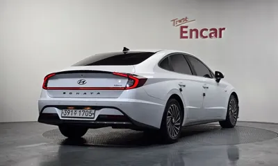 Hyundai Sonata 2020, 71687 км, за 15196.56 USD