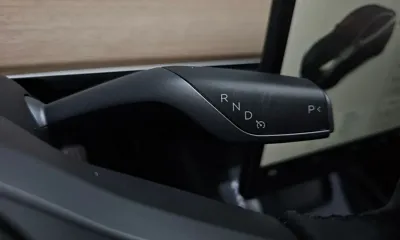 Tesla Model Y 2021, 100782 км, за 23171.85 USD - фото 9