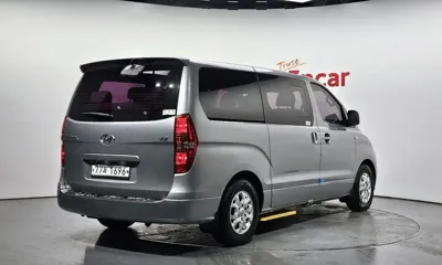 Hyundai Starex 2015, 140030 км, за 6805.42 USD